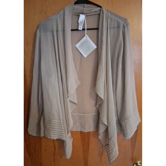 WYNNE LAYERS Marla NWT Sheer Pin-tuck Edge Cream Topper Jacket Top Size Large - Picture 1 of 8